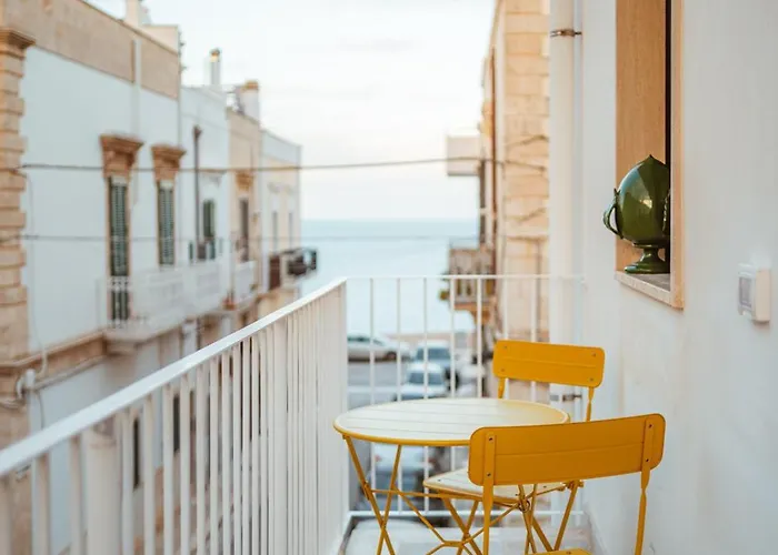La Casa Di Vittoria Apartment Sea View - Housea